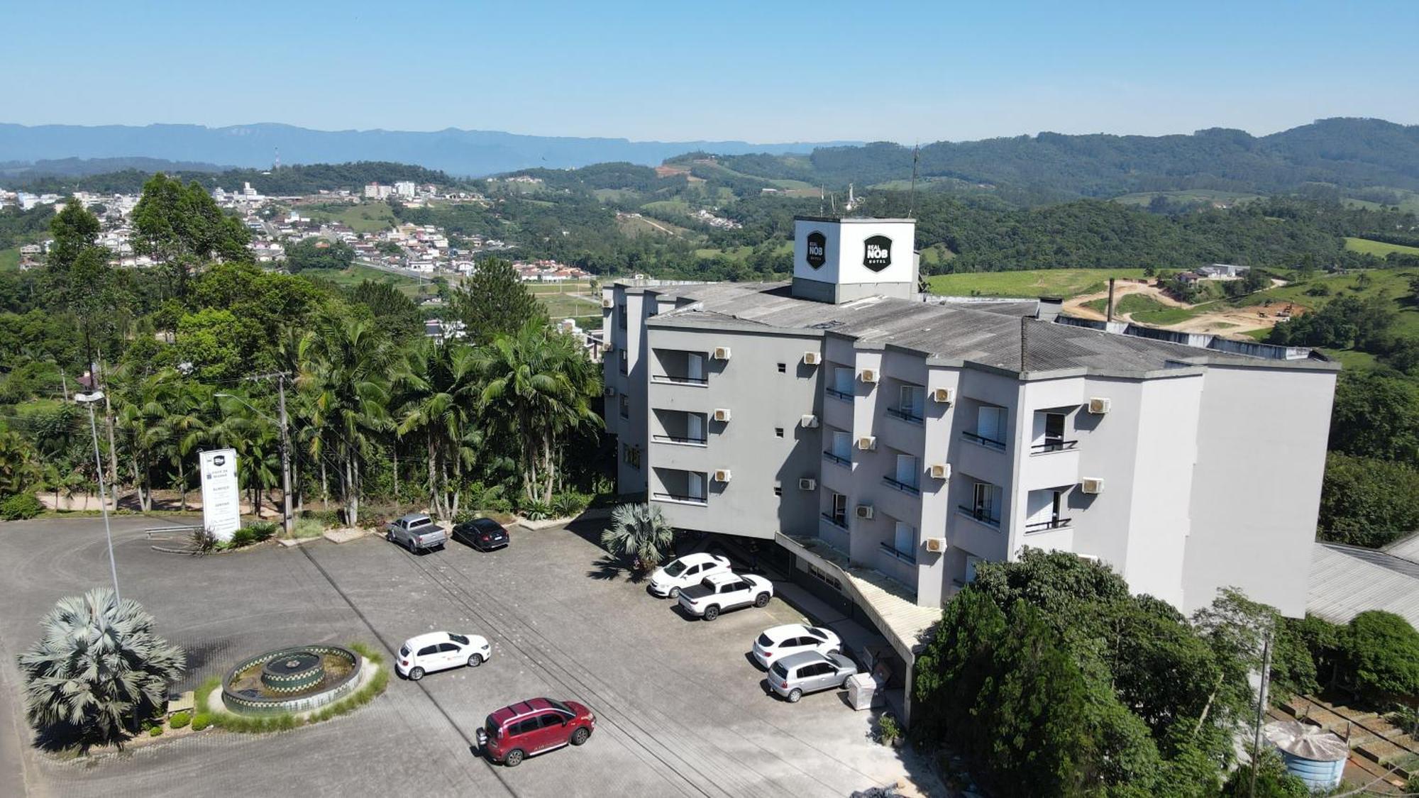 Real Nob Hotel Orleans